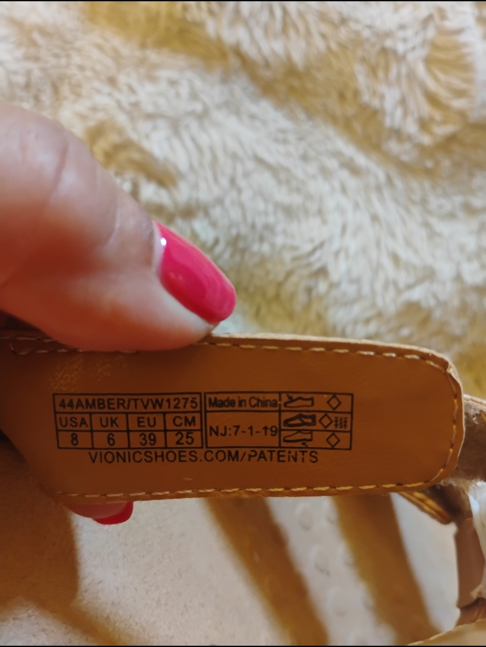Vionic Cork-Pattern Tan Strappy Sandals - Picture 5 of 5